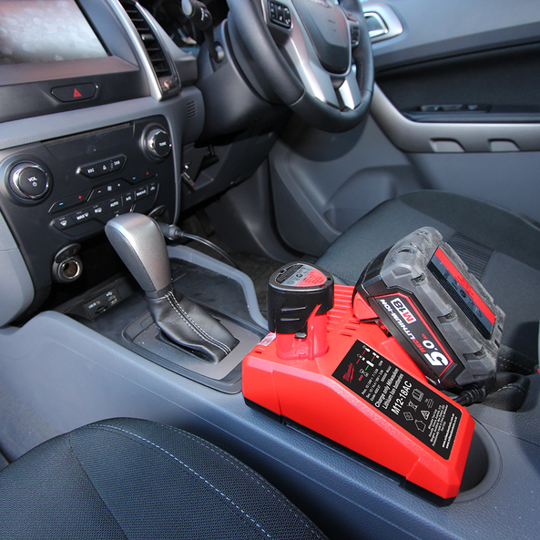 M12 M18 Automotive Charger